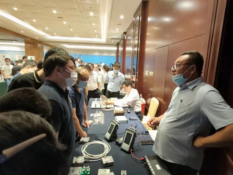 演示區.jpg 演示區.jpg